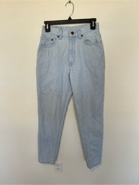 Vintage 80s-90s Riders by Lee Light Blue High-Rise Mom Jean Women's